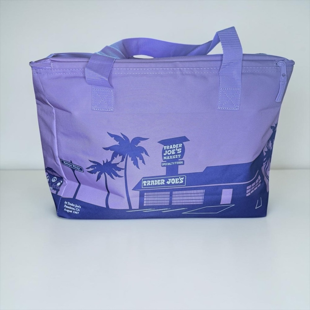 Trader Joe's Large Reusable Insulated Shopping Bag Lavender Purple 8 Gallon NEW - Picture 5 of 6